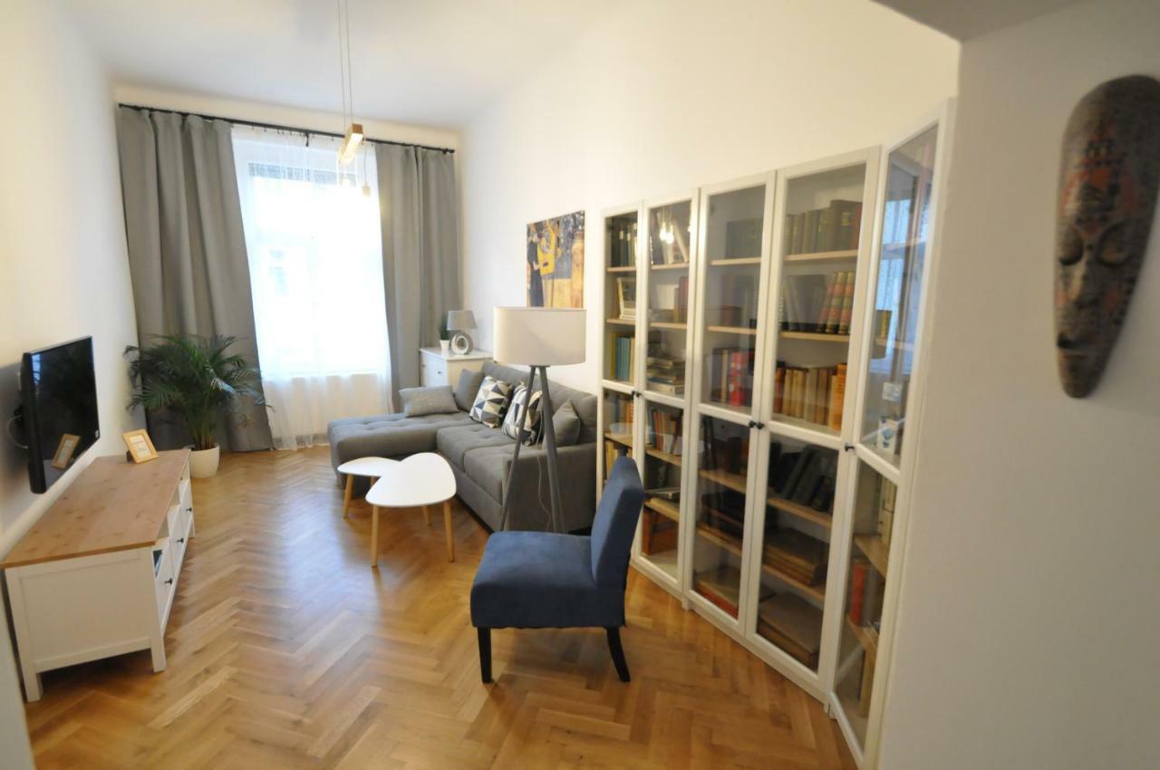 Jirina Appartments Prag Exterior foto